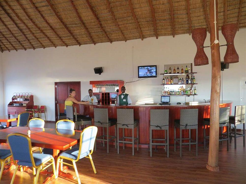 Skinny Hippos Lodge Mangochi Ngoại thất bức ảnh